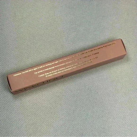NWT Winkclique Eyelash Growth Serum - Picture 3 of 3